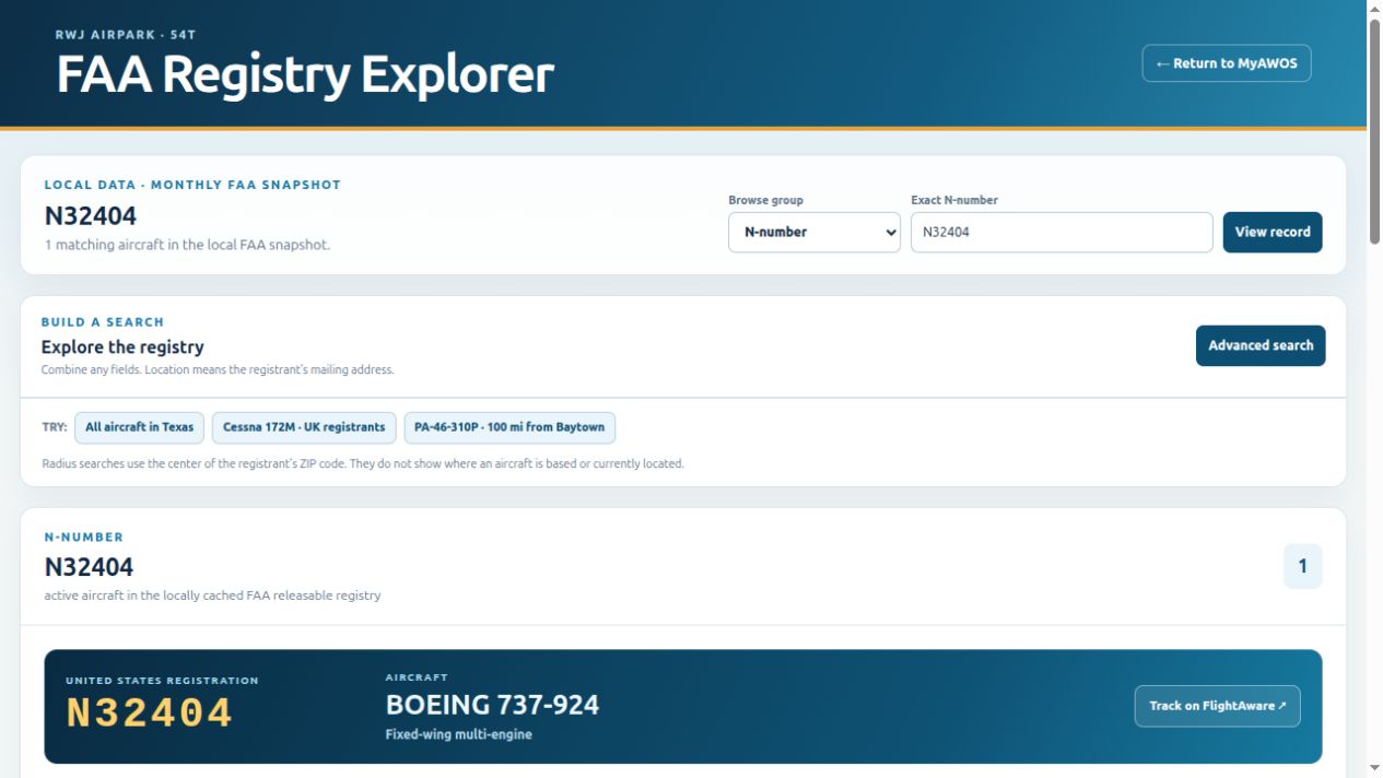 Actual FAA Registry Explorer aircraft detail page for a Boeing 737 operated by United Airlines